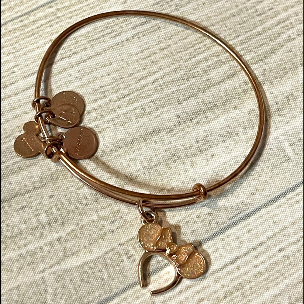 Alex And Ani DISNEY Rose Gold Minnie Ears Bracelet